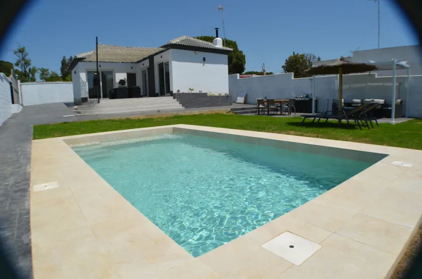 El ENCANTO Chiclana II - Image 1
