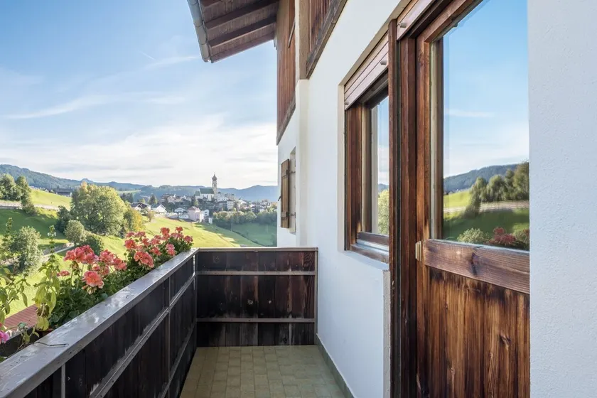 Ferienwohnung \"Schlern\" in landschaftlich reizvoller Umgebung mit Bergblick & Garten - Image 1