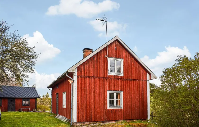 2 bedroom lovely home in ödeshög - Image 1