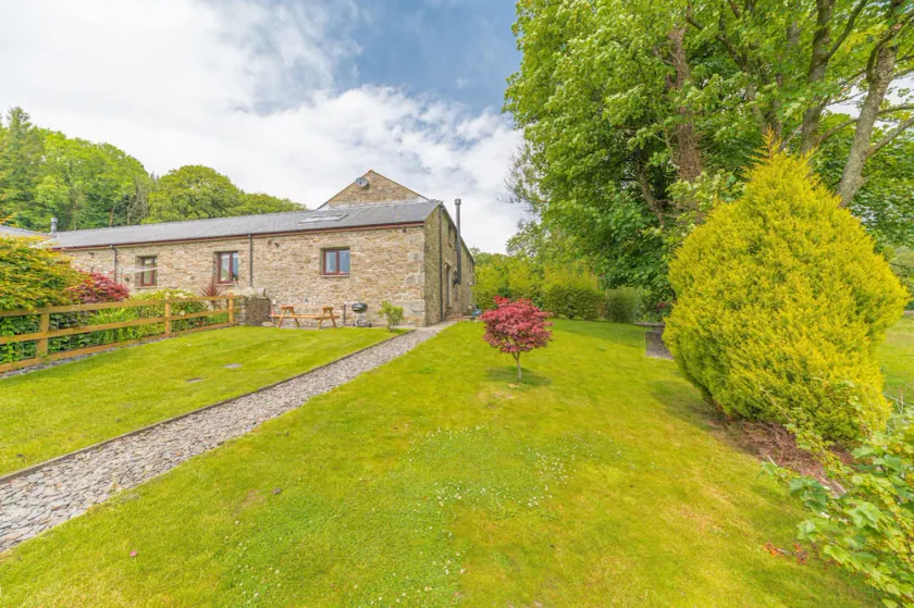 Beautiful & stylish 3 bedroom Lake District cottage with private gardens - Image 1
