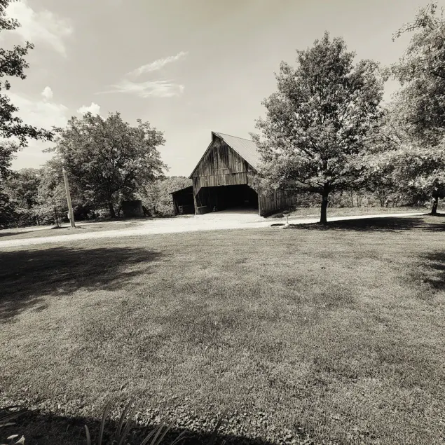 Homestead Hideaway + Hot Tub - Image 1