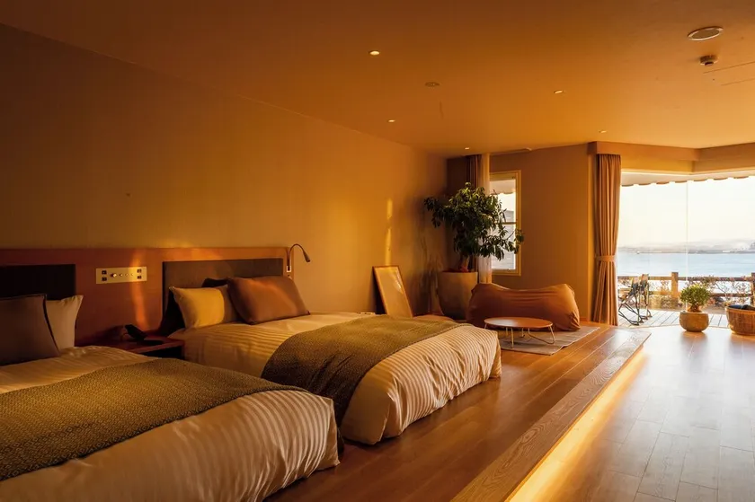 Komatsushima Resort - Image 1