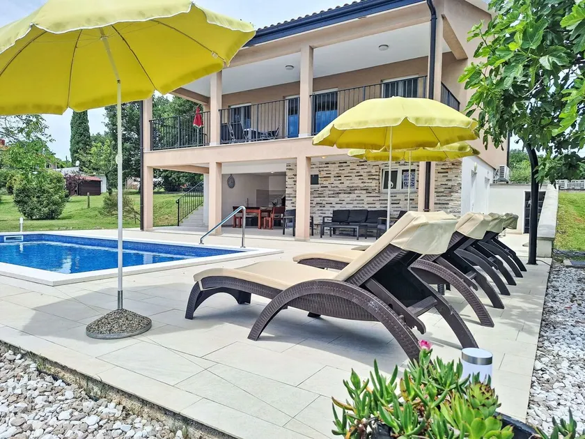 Holiday Home Marina by Interhome - Image 1