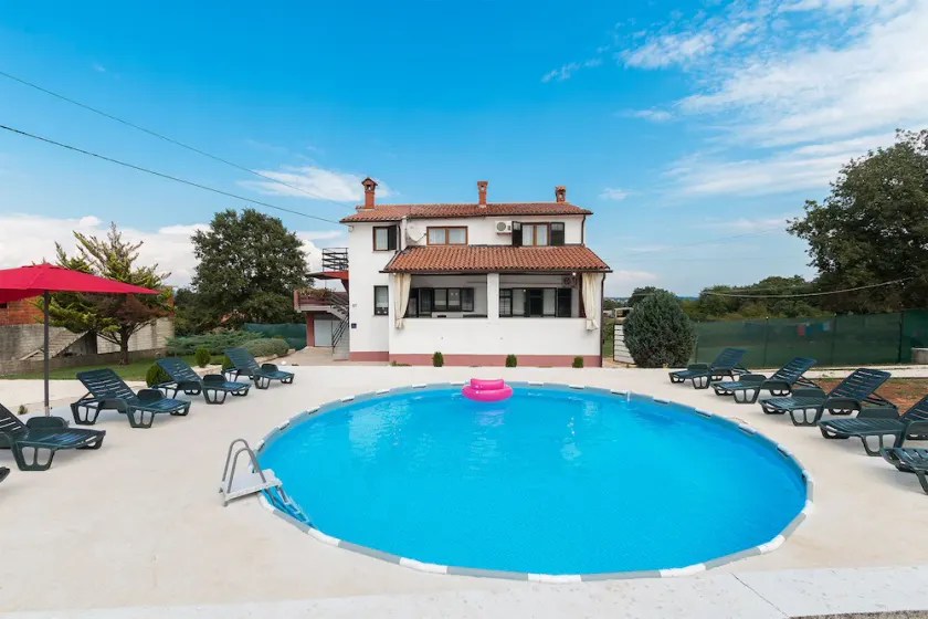 Countryside holiday apartment with 3 bedroom nestled in serene surroundings - Image 1