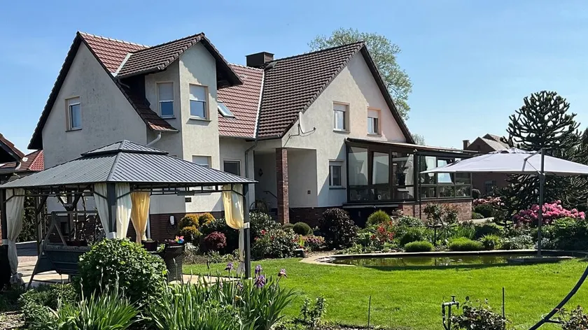 Appartamento 'Ferienwohnung Mit Charme' con giardino privato e Wi-Fi - Image 1
