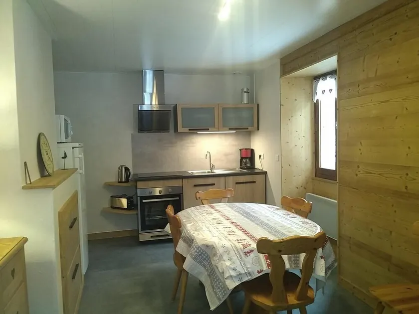 250m from ski lifts, Ground floor, parking, tv, ski locker, 50m², Arêches-Beaufort - Image 1