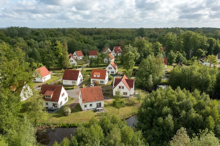 Holiday Home With Garden - Image 1