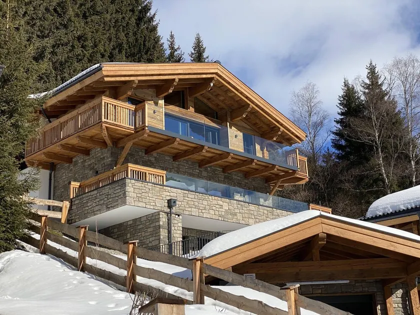 Lavender Hill - Summer holiday & ski villa chalet - Image 1