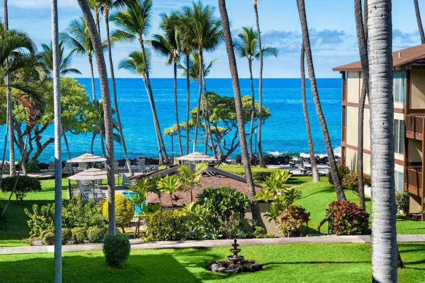 Erstaunliche Ocean Front Condo | Meerblick mit privatem Lanai | Beginnt bei $ 89 / Nt - Image 1