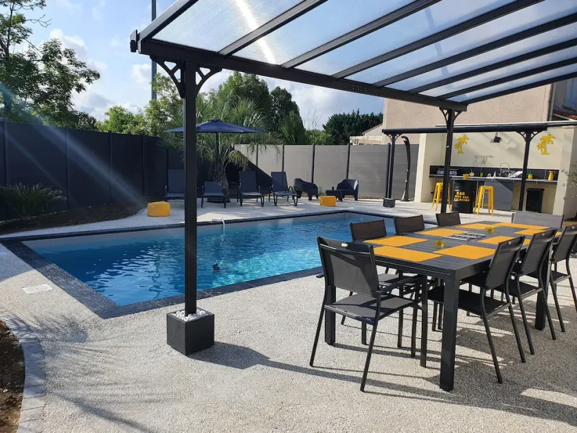 Villa des palmiers - Magnifique villa avec piscine chauffée et terrain de pétanque - Image 1