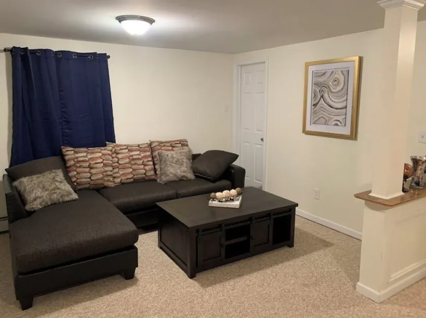 Great 3 Bedroom close to downtown and Yale! - Image 1
