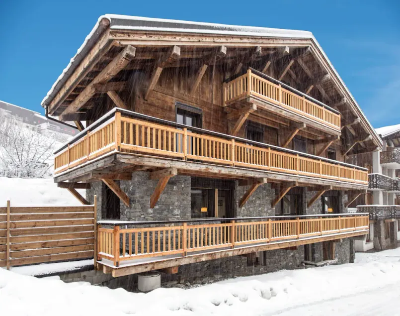 Chalet 15 persons Les Gets ski resort 6/8 bedrooms with private bathroom Jacuzzi - Image 1
