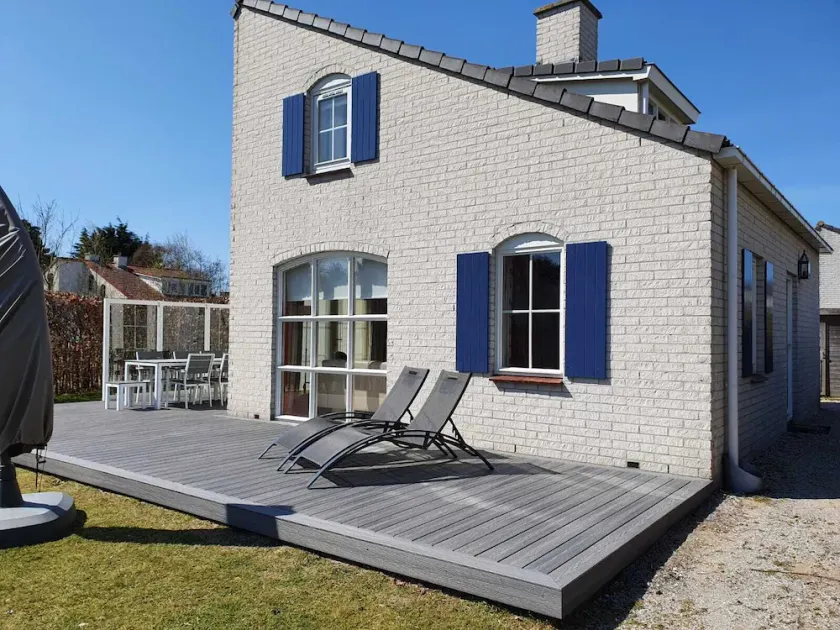 Modernt hus, 6 sovplatser, 3 sovrum, 2 badrum, rökfri, översta plats - Image 1