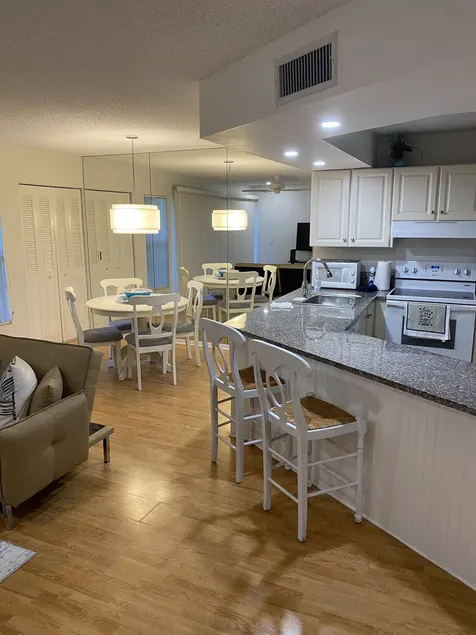 Casa Amor - Steps from Dog Beach in Jupiter - Image 1
