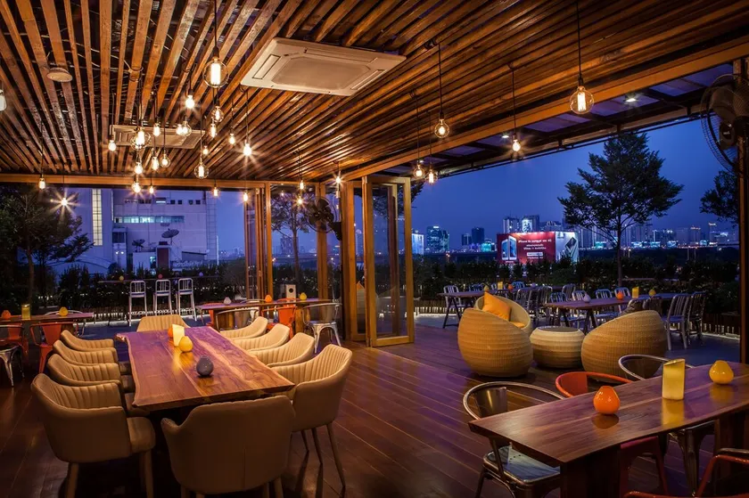 Metro Pratunam Boutique Hotel - Image 1