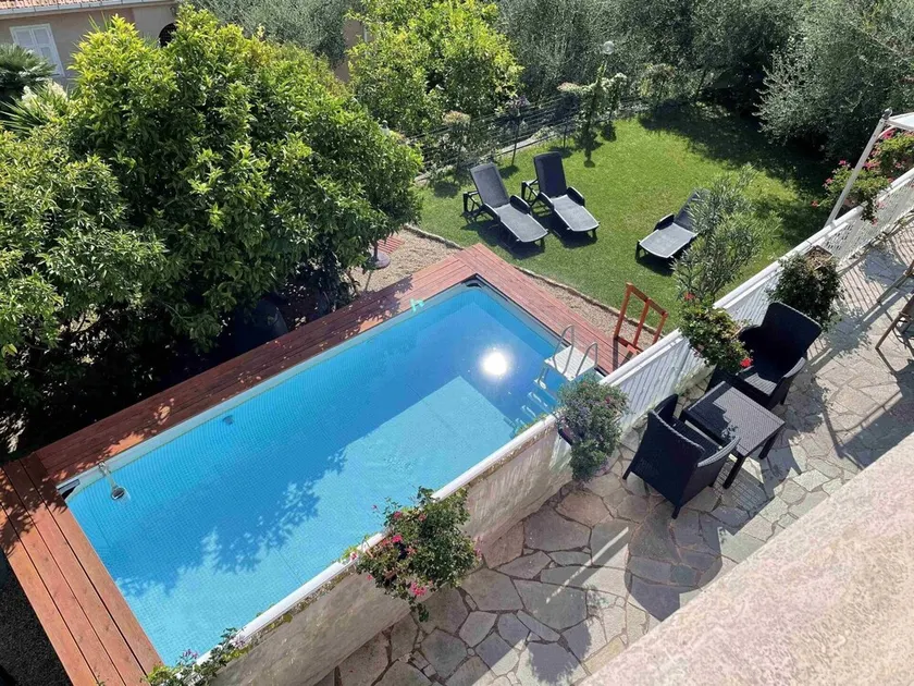 Beautiful apartment for 4 guests with pool, WIFI, TV and patio - Image 1