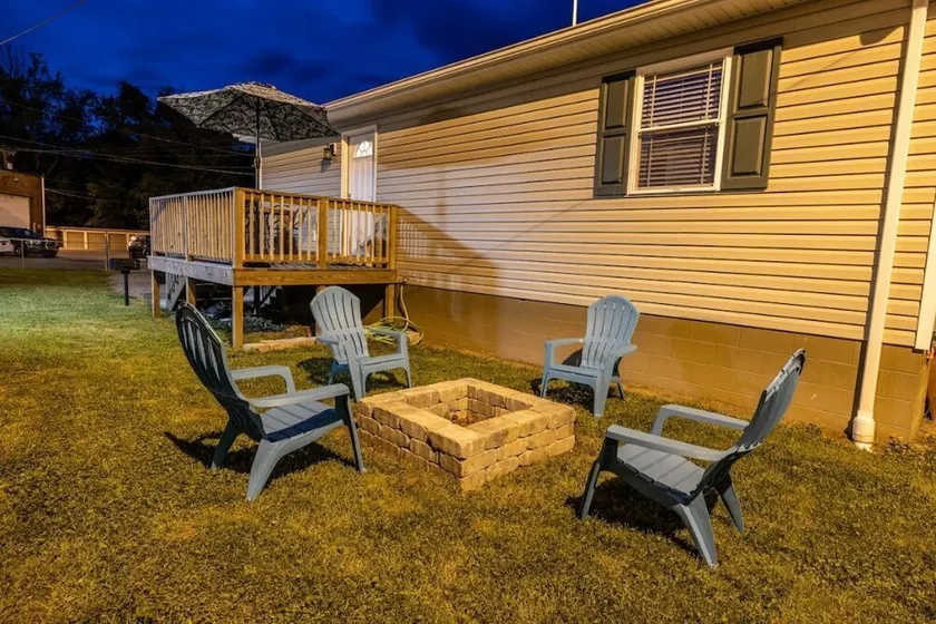 Cottage 304, 2 Bed w/ Fire Pit, near trails! - Image 1