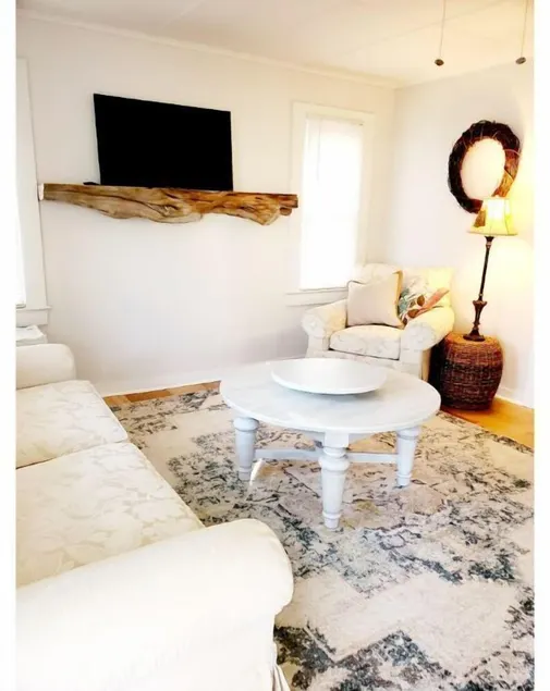 Renovated Cottage In Historic Jamestown NC - Image 1