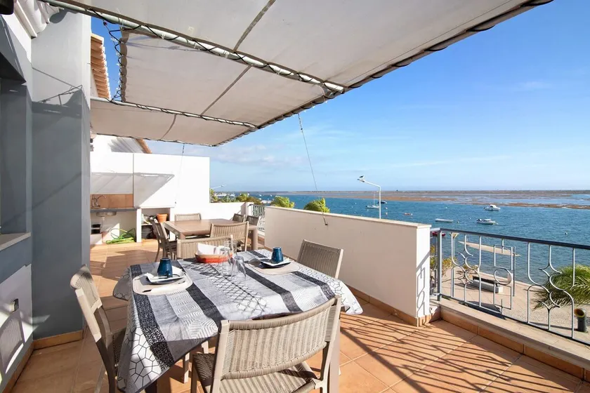 Holiday Apartment \"Duplex Tartaruga\" with Private Terrace and Wi-Fi - Image 1