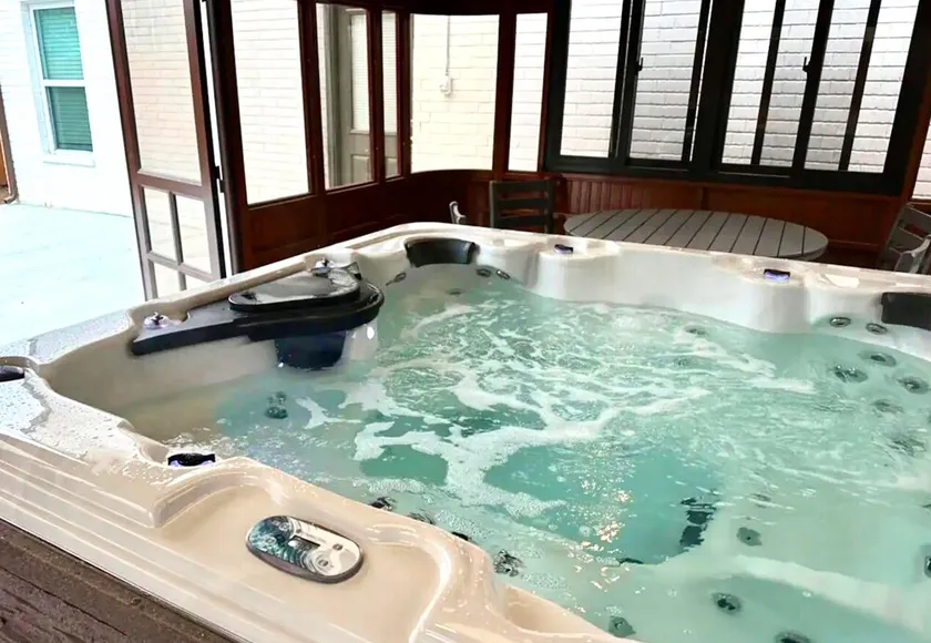 5BR Sleeps 12 Hot Tub, 5 Baths #COL - Image 1