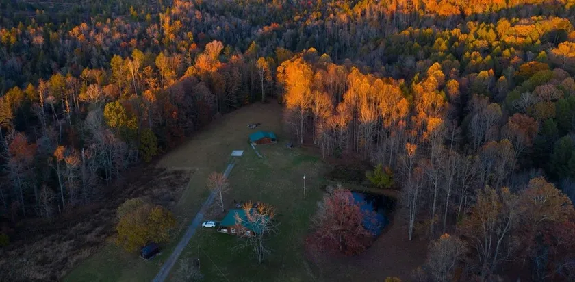 Fern Creek Cabins @ New River Gorge, Abgeschieden, Wildwasser, Wandern, Whirlpool. - Image 1