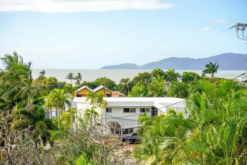 Relax*Private*Pool*Seaview* Belgian Gardens* U2# - Image 1