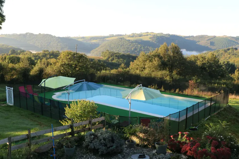 Pretty family gite with shared pool - Image 1