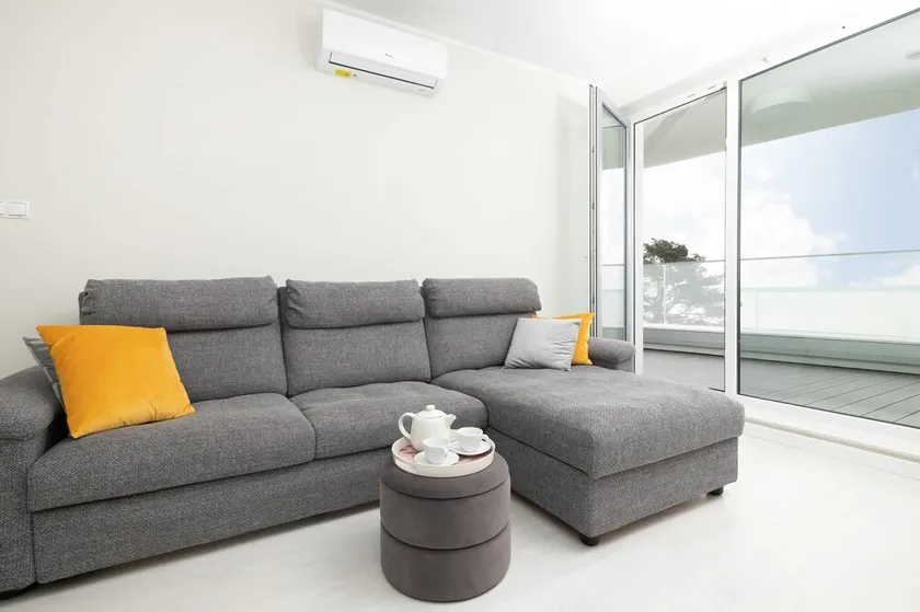 Komfortables Apartment | Balkon, Schwimmbad, Klimaanlage - Image 1