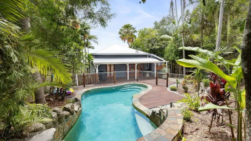 Pacific Terrace Beach House - Image 1
