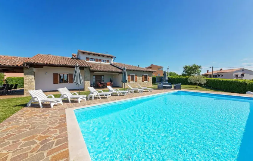 Pet friendly home in Visnjan with WiFi - Image 1