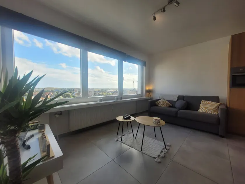Bright Central Apartment in Middelkerke - Image 1