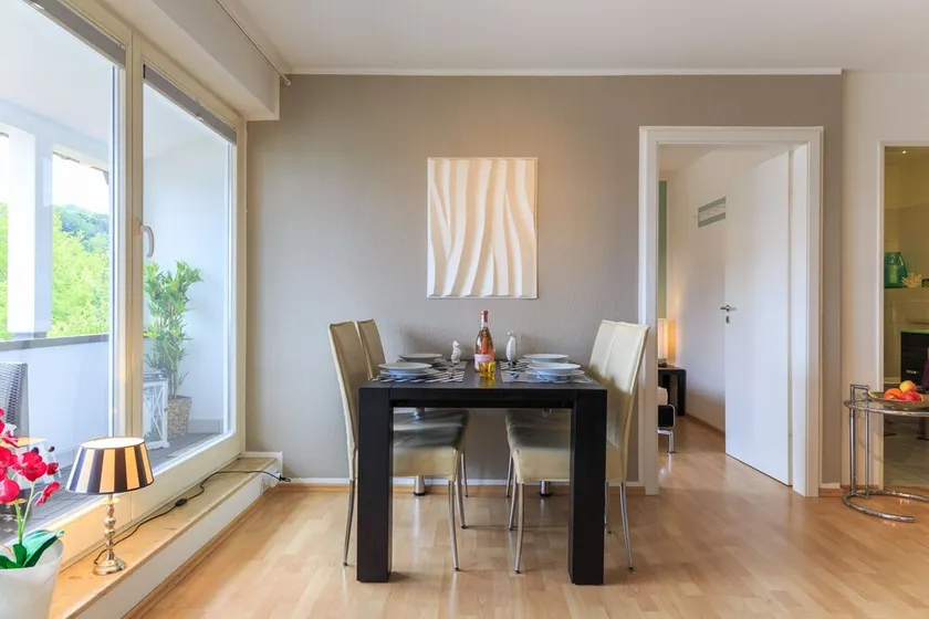 Modern 51sqm apartment with lake view for 2 persons - Image 1