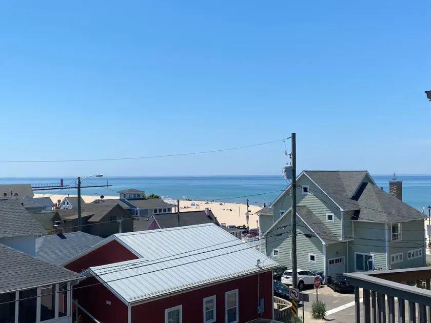 South Haven Condo w/ LAKE MICHIGAN + LIGHTHOUSE VIEWS w/ POOL + PRIVATE BEACH  - Image 1