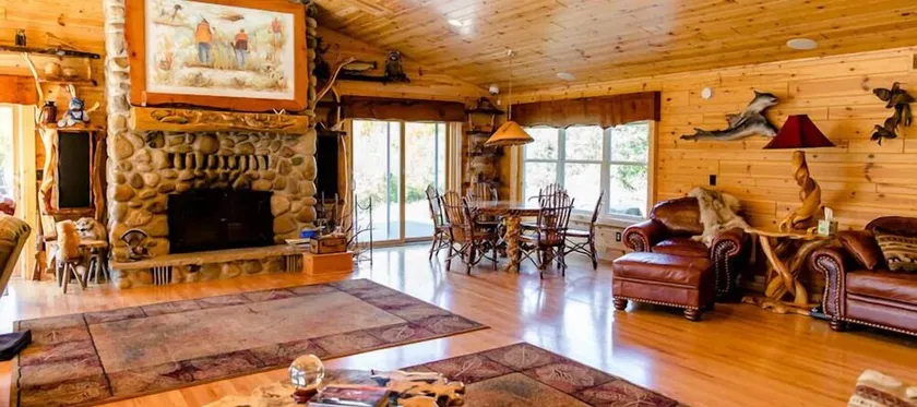The Lodge at Meemo's Farm & Retreat - Image 1
