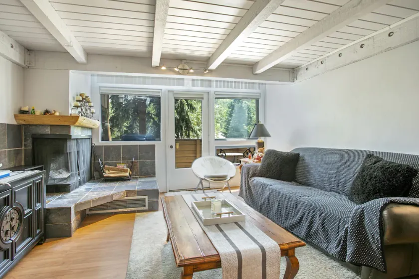 Vail View Loft - Slope-view condo, free bus for quick access to Vail Village - Image 1