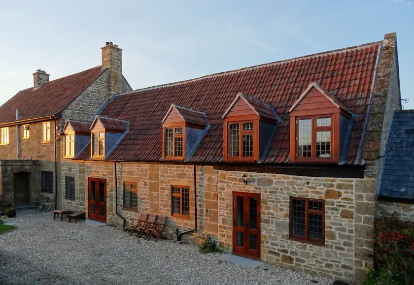 Lovely 3 Bedroom Barn conversion - Village Centre - Image 1