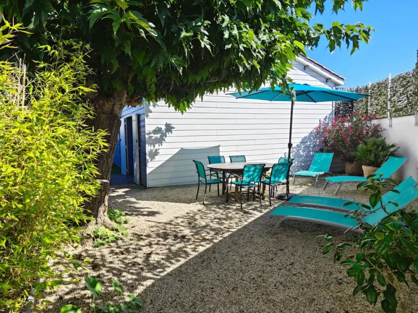 L'Estivale, house with garden 300 meters from the beach - Image 1