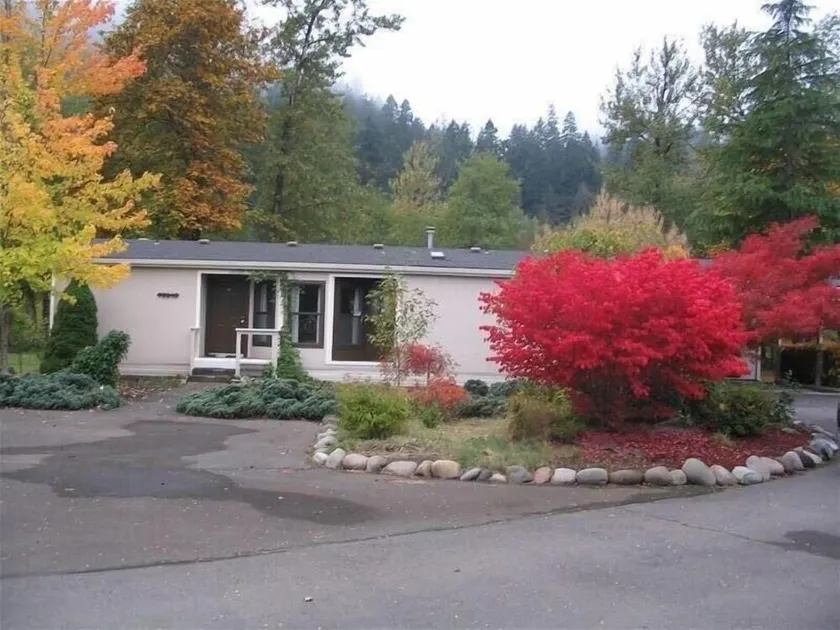 River Front Cottage på mellersta gaffeln i Willamette River - Image 1