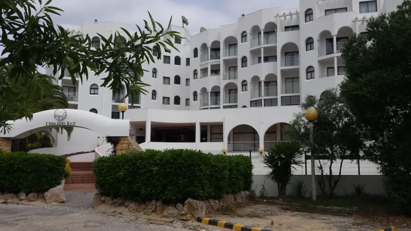 Apartment in the Algarve, Alvor - Image 1