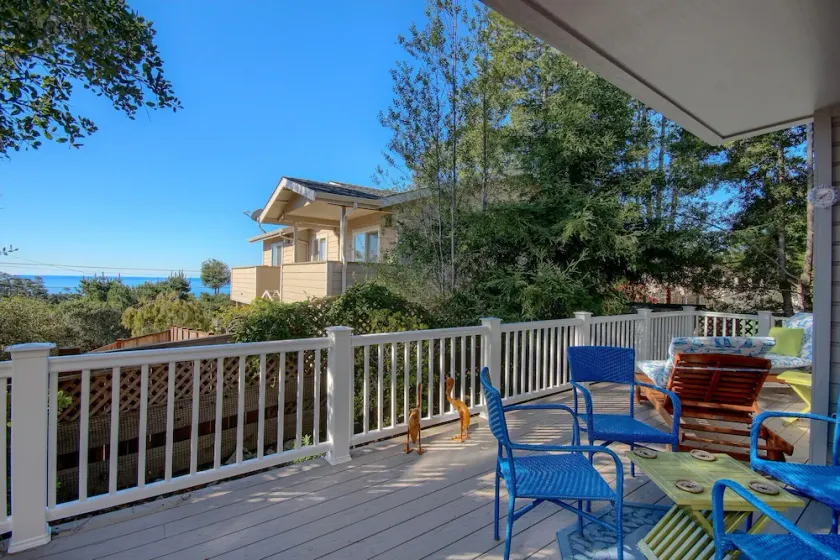 Ruhige und charmante Cambria Beach Home Mit Meerblick Deck - Image 1