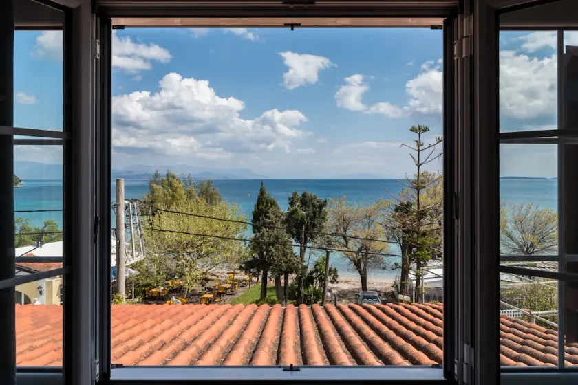 The Seaview Corner Apartments by Konnect, Ipsos Corfu - Image 1