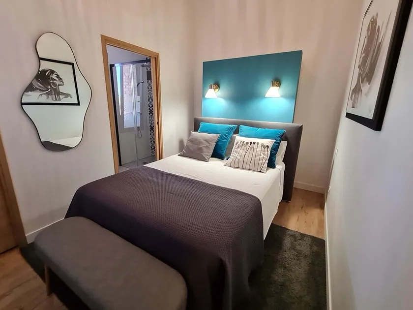 Charming town center residence with terrace and view of the Canigou mountains - Image 1