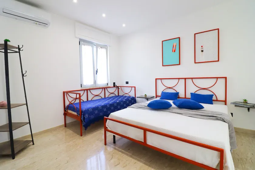 Holiday Home \"Malika\" with Private Terrace, Balcony and Wi-Fi - Image 1