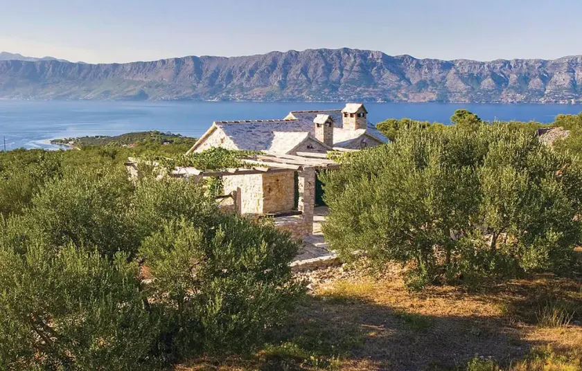 Maison d'une chambre en bord de mer à Povlja - Image 1