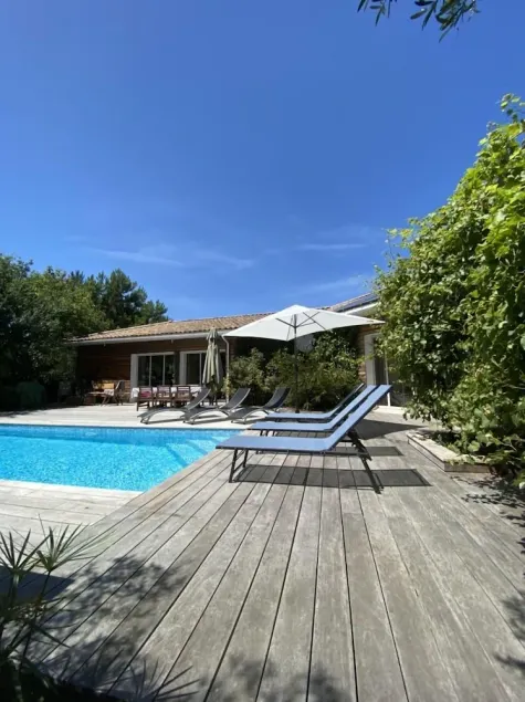 Jolie Villa avec piscine à proximité du lac de Biscarrosse - Image 1