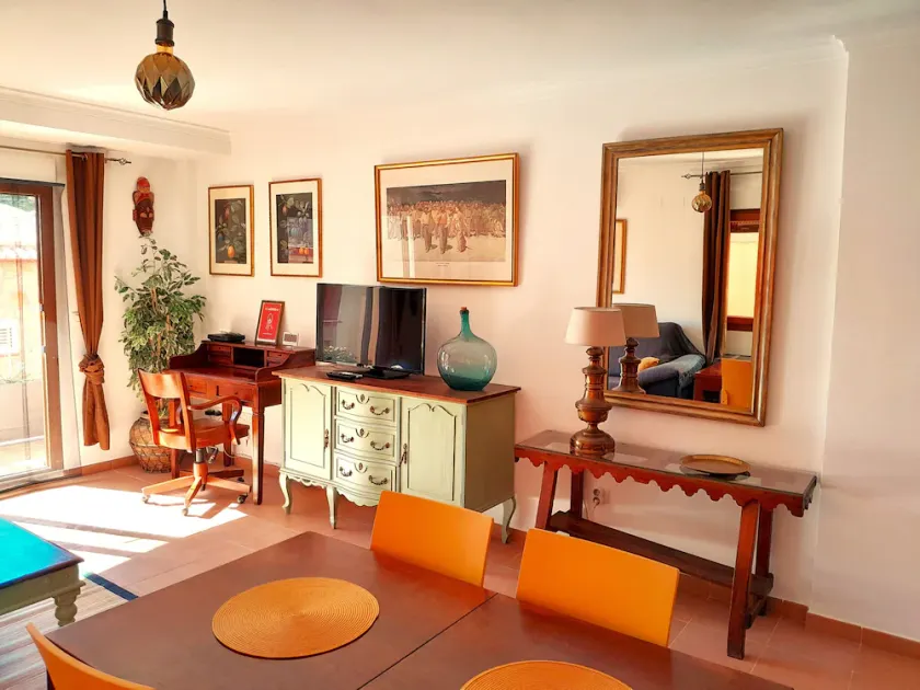 Cozy apartment with pool 10 km from the sea - Image 1