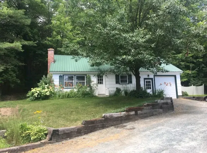 Hideaway Cottages, Cottage B - Image 1