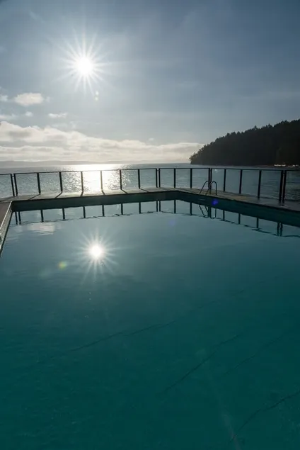 Beachy condo with Oceanview, Hotub and Pool - Image 1