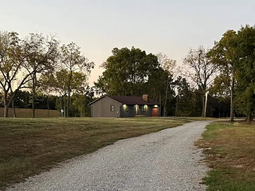 270 Winchester Lane | Peaceful Farmhouse with Wildlife 🦌 - Image 1