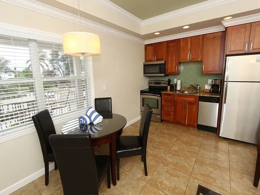 Beach Club à Anna Maria # 11: 1 BR / 1 BA Resort sur Anna Maria par RVA, pour 4 personnes - Image 1